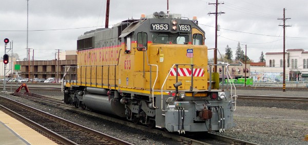 UPY853 (SD38-2)