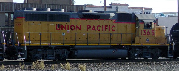 UP1365 (GP40-2)