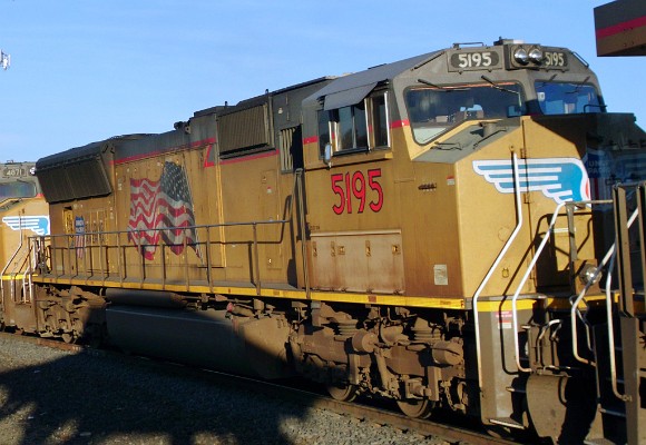 UP5195 (SD70M)