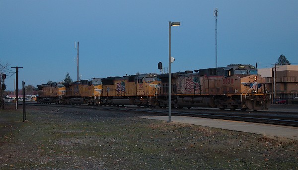 UP5838 (C44ACCTE) - UP5115 (SD70M) - UP6619 (C44ACCTE) - UP6147 (C44AC)