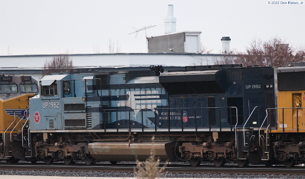 UP1982 (SD70ACe)