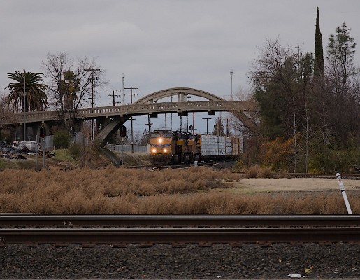 UP8154 (C45AH) - UP9002 (SD70AH) - UP6432 (C44AC)