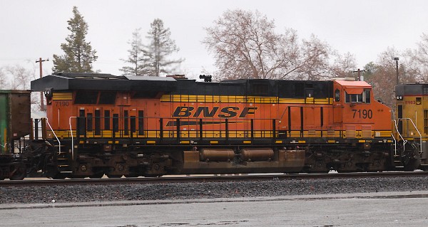 BNSF7190 (ES44C4)