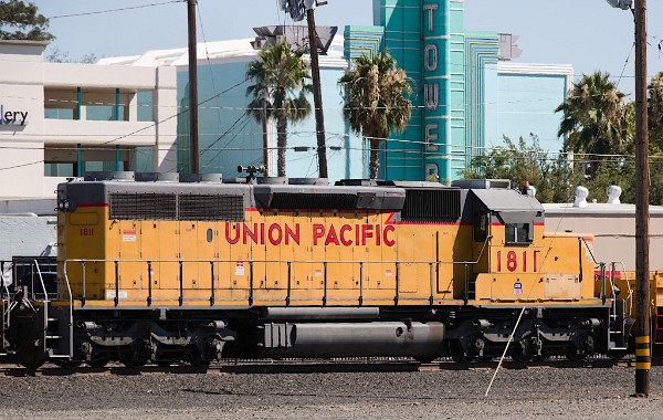 UP1811 (SD40N)