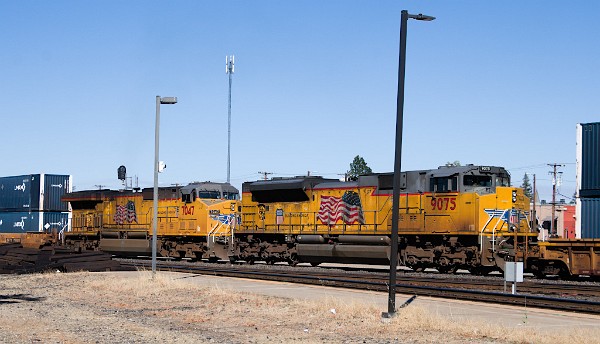 UP7047 (C44ACM) - UP9075 (SD70AH)