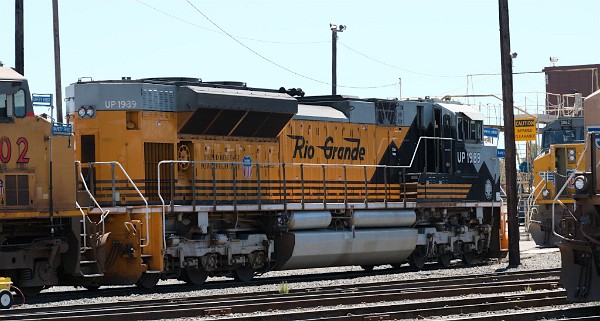 UP1989 (SD70ACe)