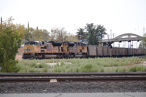 UP8629 (SD70ACe) - UP8779 (SD70ACe)