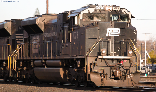 NS1073 (SD70ACe)