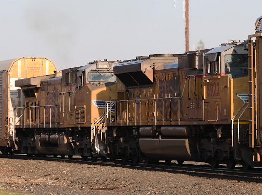 UP6380 (C44AC) - UP8922 (SD70AH)