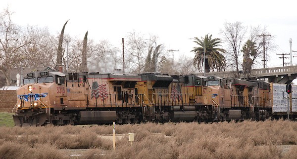 UP5315 (C45ACCTE) - UP8471 (SD70ACe) - UP5546 (C45ACCTE)