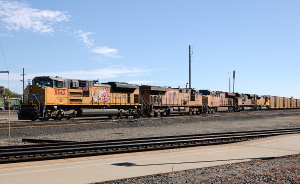 UP8843 (SD70AH) - UP7429 (C45ACCTE) - UP7477 (C45ACCTE) - UP8419 (SD70ACe) - UP8500 (SD70ACE)