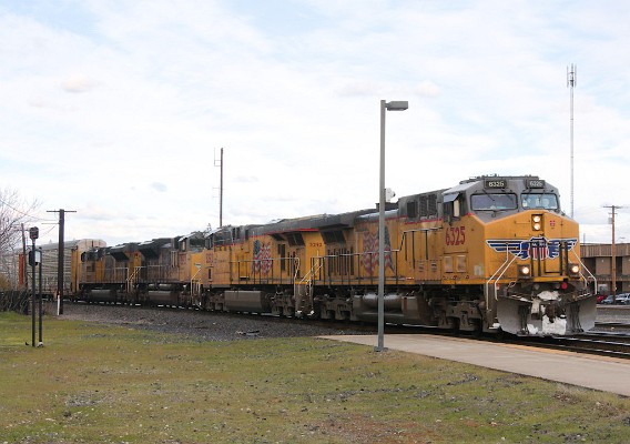 UP6325 (C44AC) - UP5292 (C45ACCTE) - UP8693 (SD70ACe) - UP8916 (SD70AH)