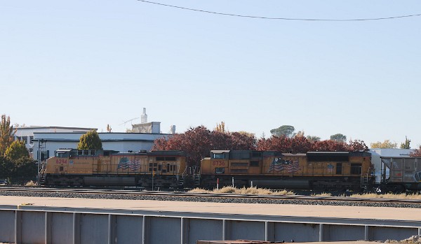 UP6294 (C44ACM) - UP8736 (SD70ACe)