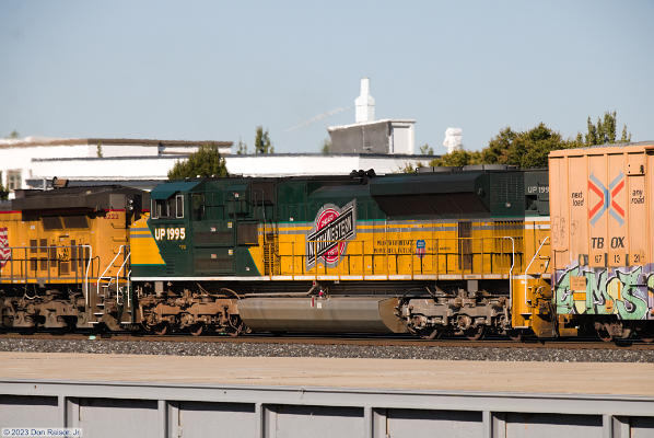 UP1995 (SD70ACe)