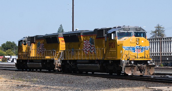 UP9921 (SD59MX) - UP9920 (SD59MX)