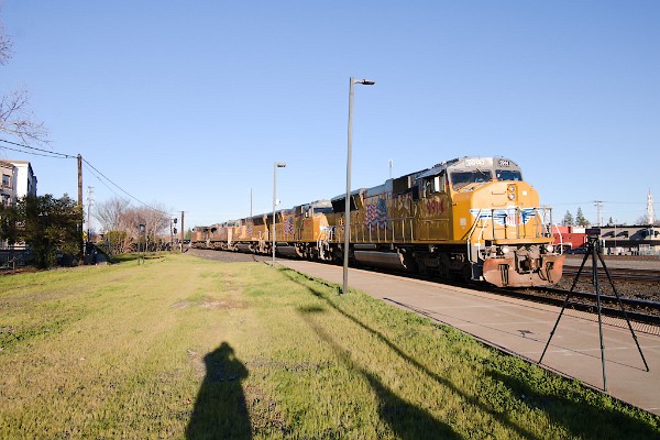 UP9914 (SD59MX) - UP9927 (SD59MX) - UP9916 (SD59MX) - UP5427 (C45ACCTE) - UP6730 (C40AC)