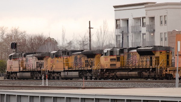 UP5784 (C44ACCTE) - UP6602 (C44ACCTE) - UP8711 (SD70ACe)