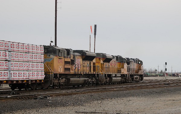 UP5952 (C44ACCTE) - UP8505 (SD70ACe) - UP8590 (SD70ACe)