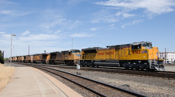 UP8783 (SD70ACE) - UP8406 (SD70ACe) - UP5396 (C45ACCTE) - UP7365 (C45ACCTE) - UP7047 (C44ACM) - UP5920 (C44ACM) - UP637 (GP38N)