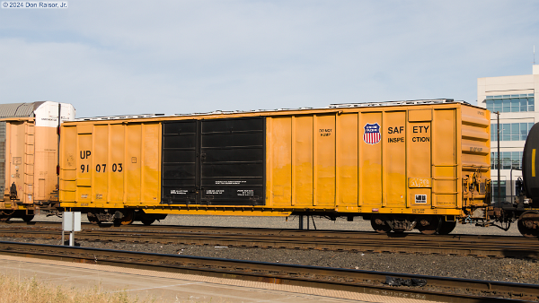 UP910703 Safety Inspection Car