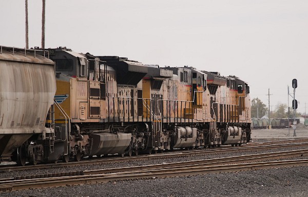 UP2575 (C45AH) - UP7205 (C4400AC)* - UP9050 (SD70AH)