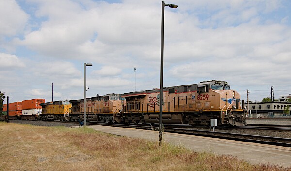 UP8259 (C45AH) - UP7292 (C44AC) - UP9774 (C44AC)